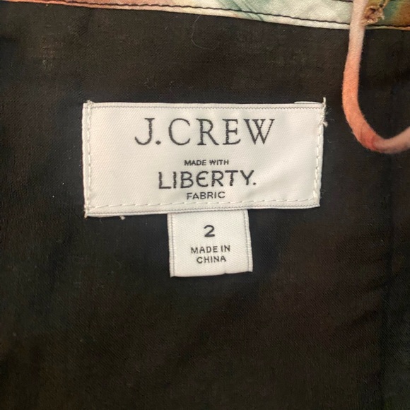 J. Crew  Squareneck Liberty Fabric Hazy Days Floral 100% cotton   Blouse Size 2‎ - Picture 4 of 6